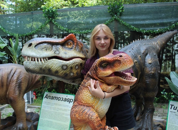 Мы приглашаем вас в TRINITI на выставку «Ожившие динозавры». Открытие состоится в воскресенье, 6 июня, в 10.00.