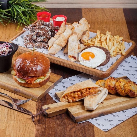 C 15 апреля по 2 мая в рамках фестиваля GASTROFEST в двух заведениях ТРК TRINITI можно попробовать особенные сеты. C 15 апреля по 2 мая в рамках фестиваля GASTROFEST в двух заведениях ТРК TRINITI можно попробовать особенные сеты.