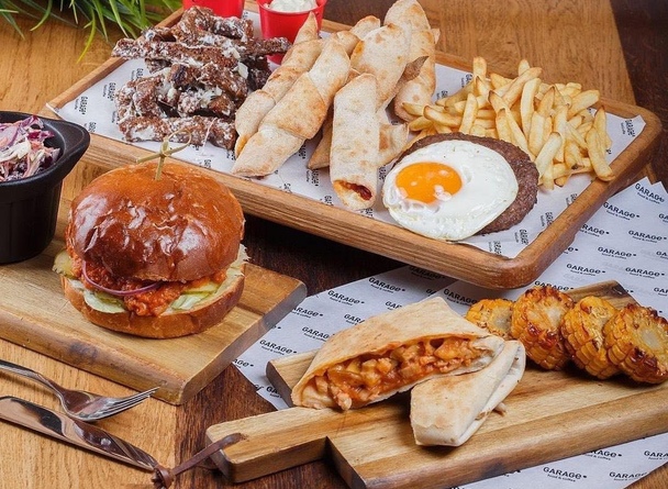 C 15 апреля по 2 мая в рамках фестиваля GASTROFEST в двух заведениях ТРК TRINITI можно попробовать особенные сеты. C 15 апреля по 2 мая в рамках фестиваля GASTROFEST в двух заведениях ТРК TRINITI можно попробовать особенные сеты.