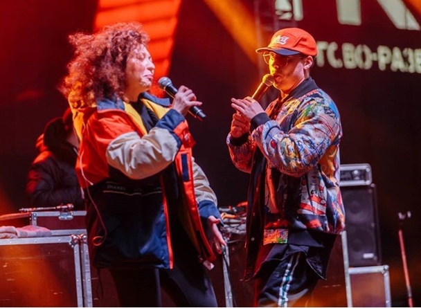 Если у вас в голове все ещё играют Банд’Эрос, а перед глазами огни салюта во все небо - все хорошо, у нас тоже.