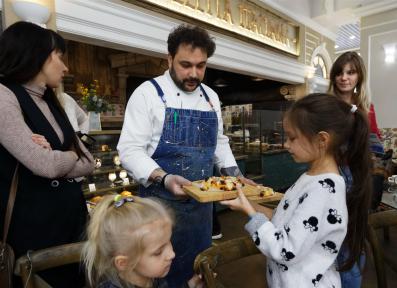 Фестиваль Вокруг Света