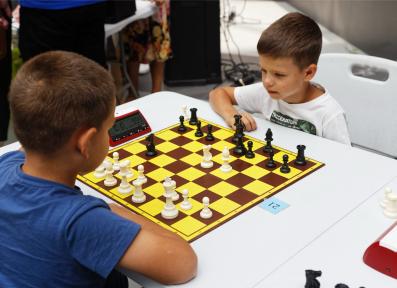 Черная пешка в TRINITI