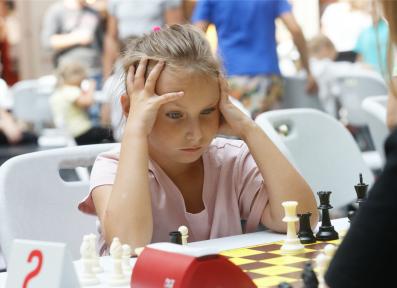 Черная пешка в TRINITI