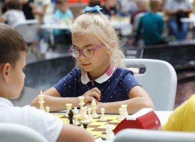 Черная пешка в TRINITI