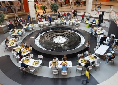 Черная пешка в TRINITI