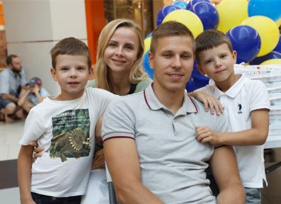 Черная пешка в TRINITI